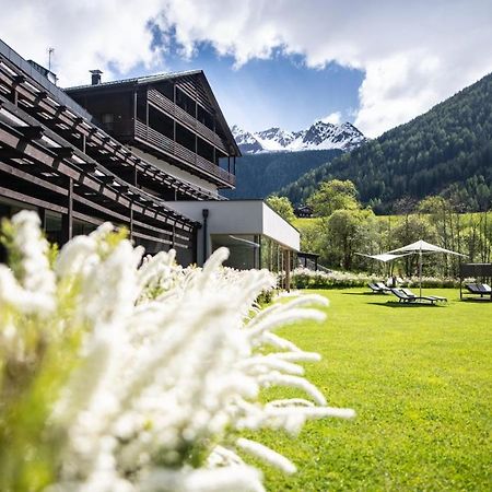 La Casies Mountain Hotel Santa Maddalena in Casies Ngoại thất bức ảnh