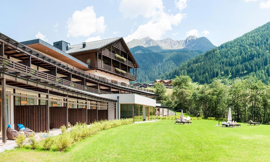 La Casies Mountain Hotel Santa Maddalena in Casies Ngoại thất bức ảnh